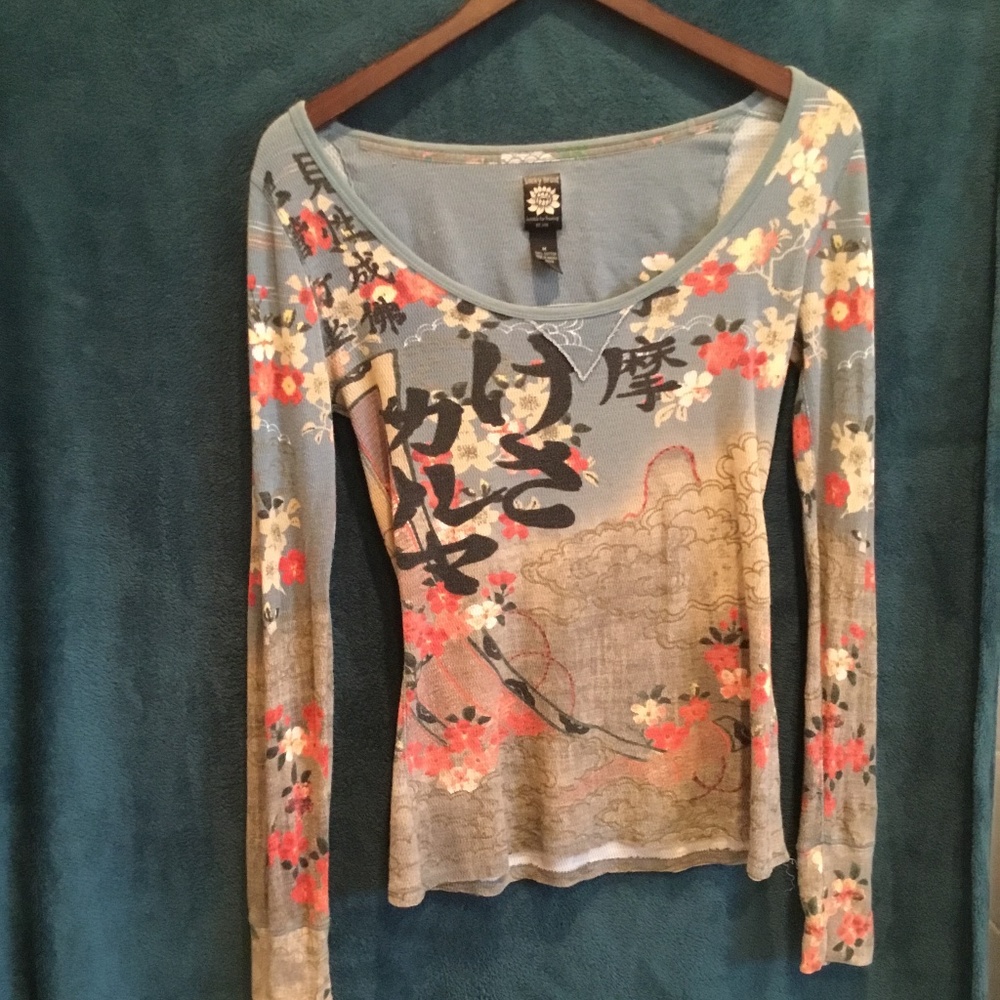 Cherry Blossom Lucky Brand henley size medium